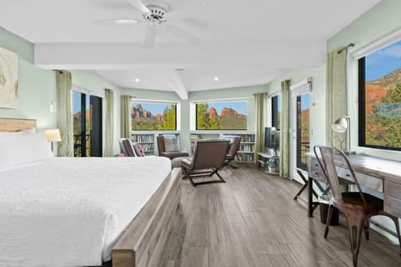 Epic Red Rock Views, Hot Tub, Walk to Uptown - Image 5